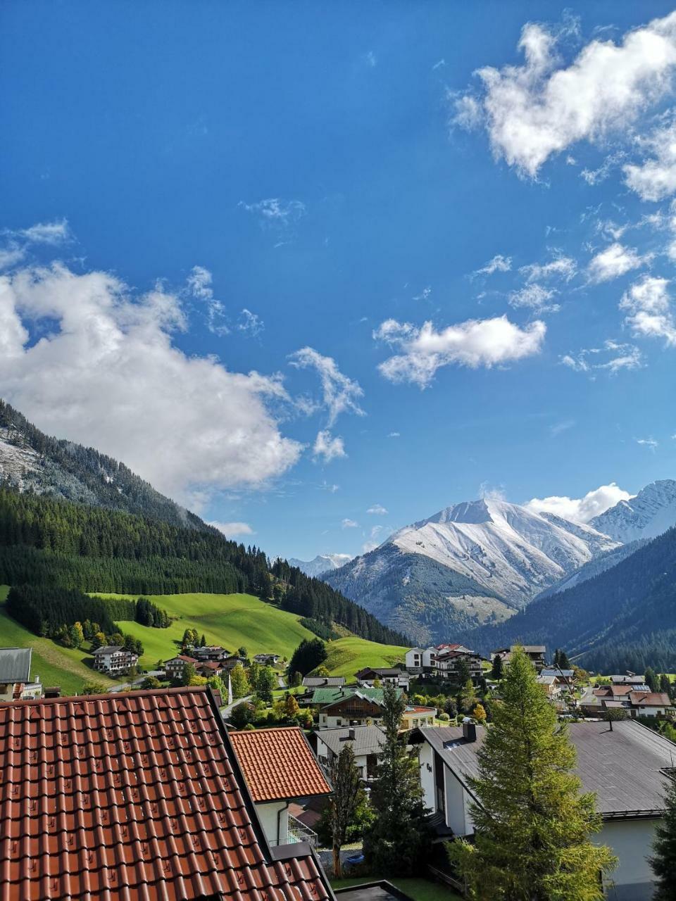 Alpen Apartments Austria Berwang Exterior foto